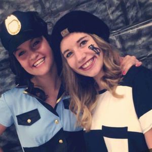 Meet your Posher, Hope