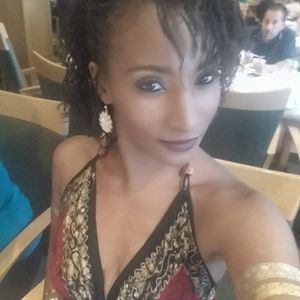 Meet your Posher, Kena