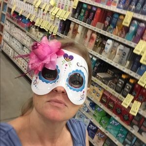 Meet your Posher, Sondra