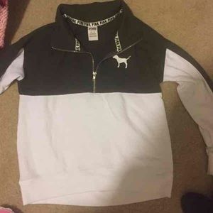 ❌TRADING❌ vs pink quarter zip