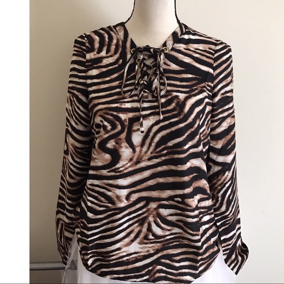 Zebra Print blouse - Picture 4 of 7