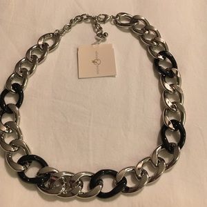 Olivia wells necklace