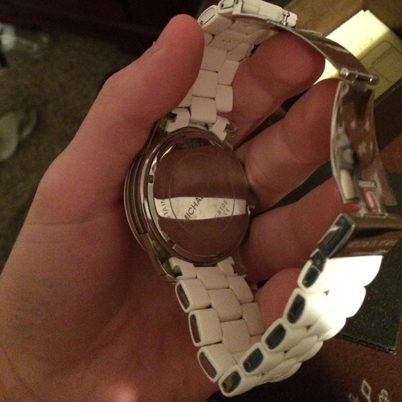 Men's Michael Kors Watch - Picture 4 of 4