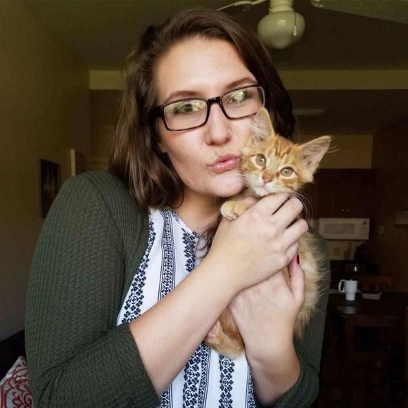 Meet your Posher, Tianna - Picture 1 of 1