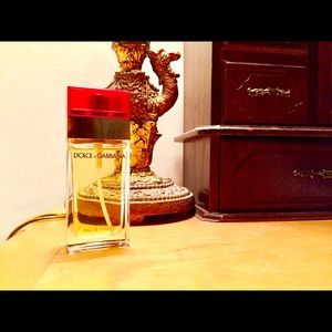 Dolce & Gabbana- Signature Perfume