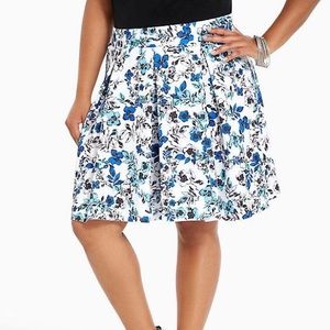 Blue floral scuba skirt