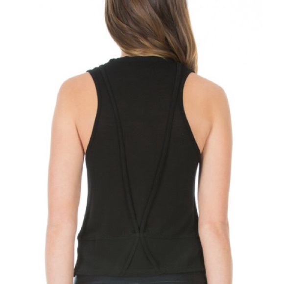 KORAL Activewear Black - Splice Crop Top - Picture 2 of 4