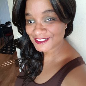 Meet your Posher, Shala