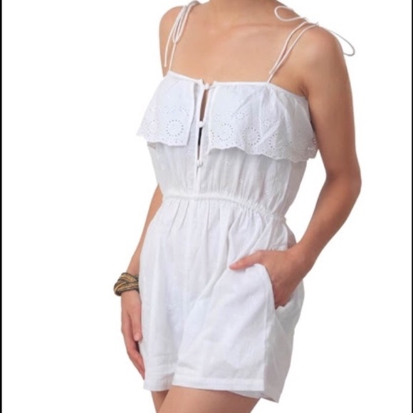 Forever new. White romper/jumpsuit - Picture 2 of 4