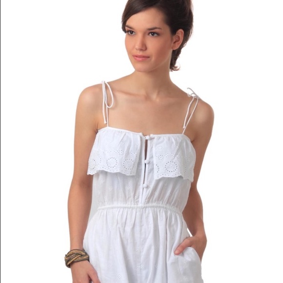 Forever new. White romper/jumpsuit - Picture 4 of 4