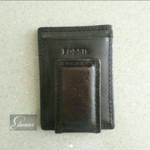Men's Fossil minimalist wallet
