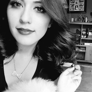 Meet your Posher, Frida