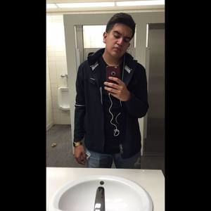 Meet your Posher, Adrian