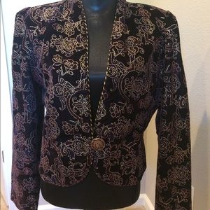 ***READY FOR THE HOLIDAYS ? Formal Velvet jacket.