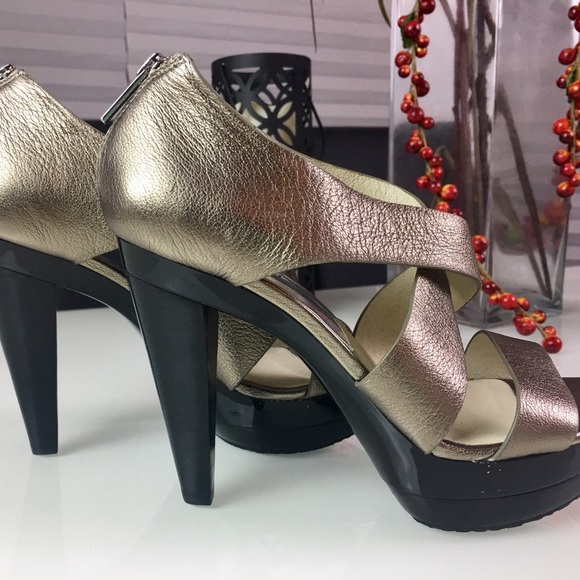 Micheal Kors Nickel Elena Platform Sandals - Picture 3 of 4