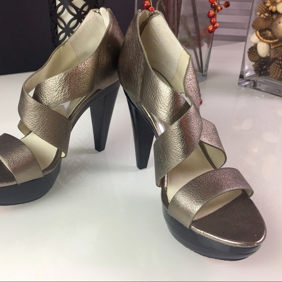 Micheal Kors Nickel Elena Platform Sandals - Picture 4 of 4