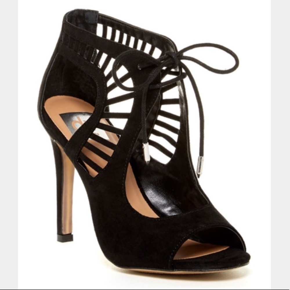 Dolce Vita cut out peep toe pump heel
