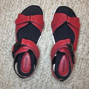 Cute strap sandals