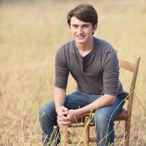 Meet your Posher, Nickolas