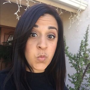 Meet your Posher, Marissa