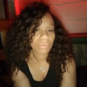 Meet your Posher, Sisi