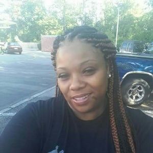 Meet your Posher, Brandi