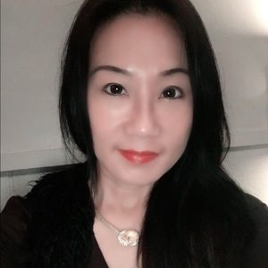 Meet your Posher, Sharon