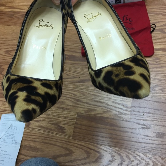 ❌SOLD❌💕3xHP💕 Louboutin Decolette Pony Leopard - Picture 4 of 4