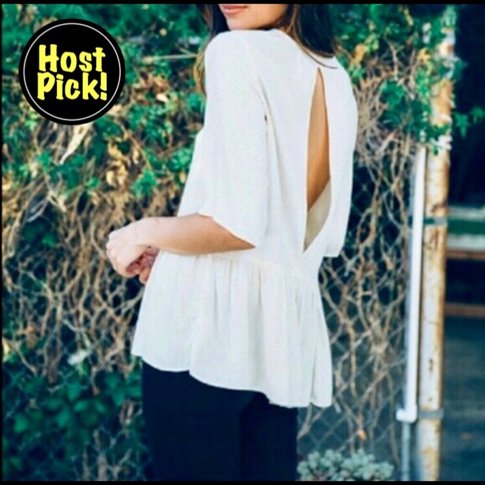 🎉HP🎉 Girly flirty peplum blouse 🎀