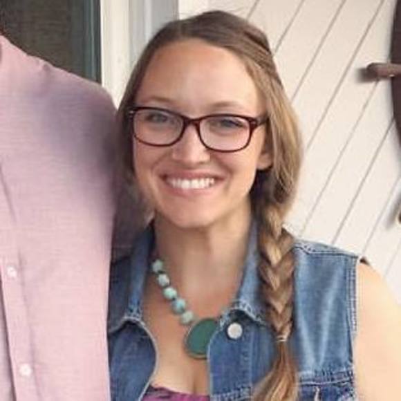 Meet your Posher, Jen - Picture 1 of 1