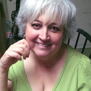 Meet your Posher, Tina