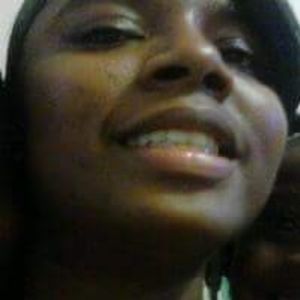 Meet your Posher, Niesha