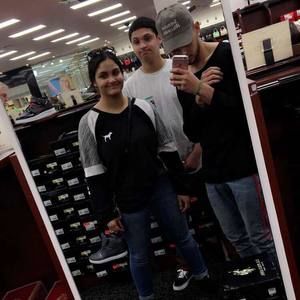 Meet your Posher, Fabiola