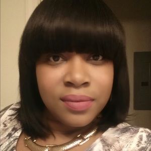 Meet your Posher, Candace