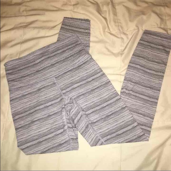 TRADE Lululemon Leggings Cyber Stripe Silver Fox