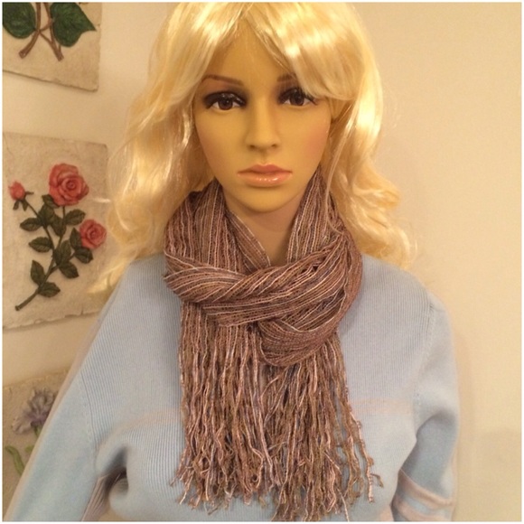 🔴5/$20🔴 Express Scarf - Picture 3 of 4