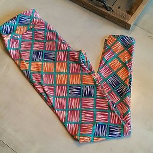 Brand new Lularoe leggings-OS