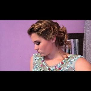 Meet your Posher, Ashton