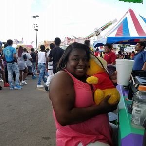 Meet your Posher, Evelyn