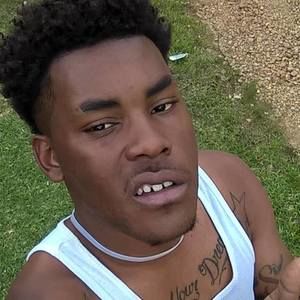 Meet your Posher, Leroy