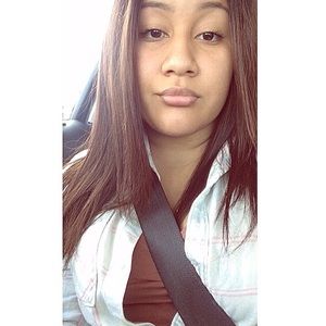 Meet your Posher, Alexandra