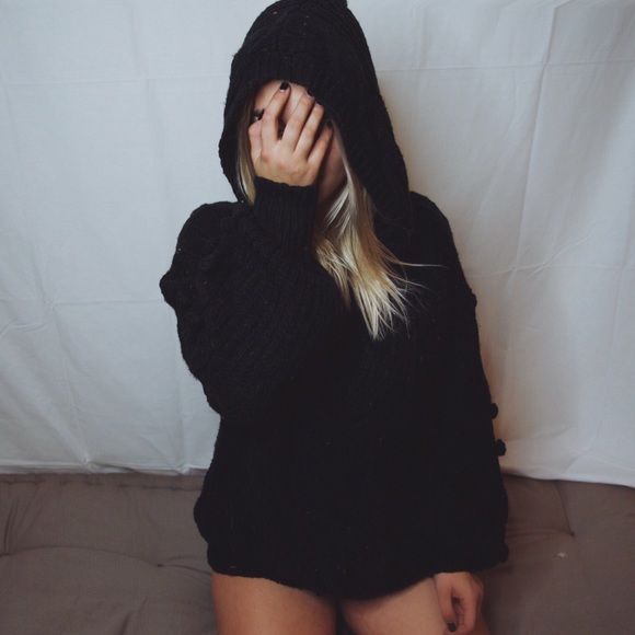 Hooded Sweater