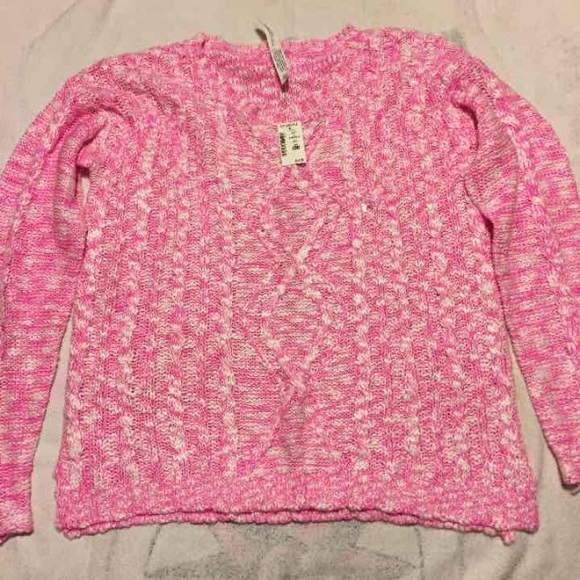 NWT women's Aeropostale sweater xl - Picture 1 of 2