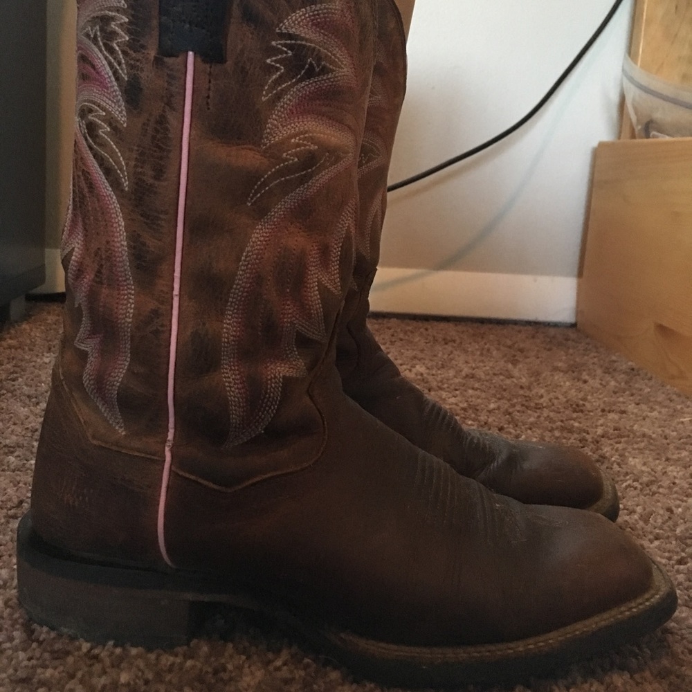 Dan post boots