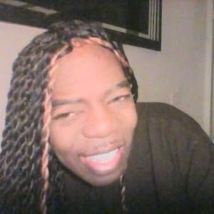 Meet your Posher, Chalee