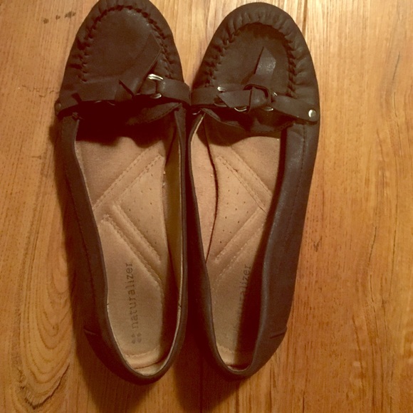 Black moccasin dress flats