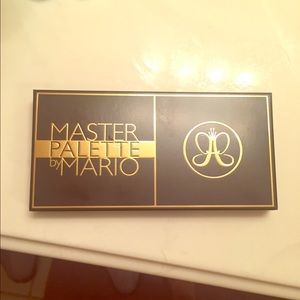 Anastasia ✨Master Palette by Mario✨