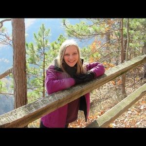 Meet your Posher, Mckenzie