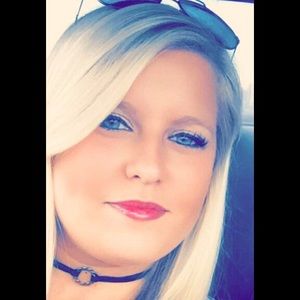 Meet your Posher, Lindsey