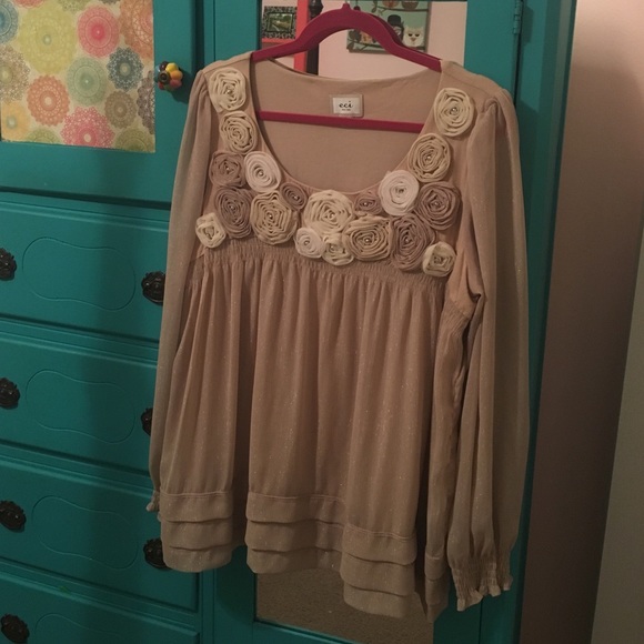 Beautiful gold and neutral top with flower detail